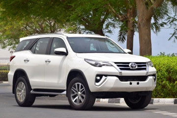 Fortuner Luxury Car in Pathankot